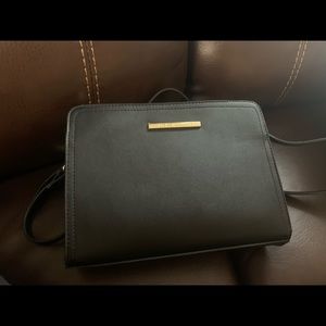 Steve Madden purse